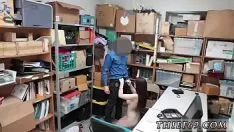Играть Чехословацкая тугая тинка, предполагаемый похититель, была в отказе от взятия.
