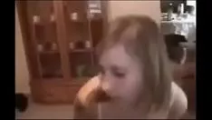 Afspelen Russische dronken feestvreugde pt 2