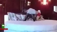 تشغيل يعمل السرير المطوق على الحصول على قرون. سان 214