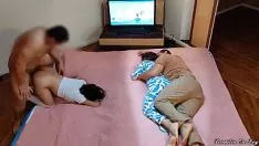 Putar Keponakan dalam langkah kebiruan yang disetubuhi oleh pamannya yang tidak normal sebelum dia dibesarkan
