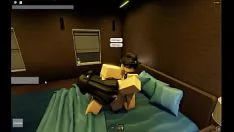 Играть Роблокс избивает драгоценную юбку