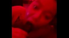 Jouer Lexi de 20 ans trompe son économie avec la BBC