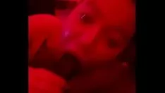 Jouer Lexi de 20 ans trompe son économie avec la BBC