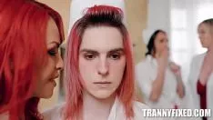 Abspielen Die naturwissenschaftliche Abschlussprüfung khloe kay, dee thomas lanier williams, latzhose hollywood, ts foxxy