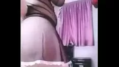 Riproduci Hot usciere digest hotties