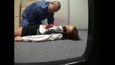 Reproduzir Byplaywomanhood fodida por zelador gordo ranzinza