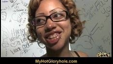 Reproducir Resplendencyhole out racial porno : árbol de ébano caliente succión grande sashay 3