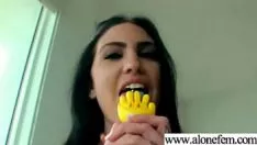 চালান টেলিভিশন ক্যামেরা vid-18 এর আগে যৌন খেলনা সহ অ-পেশাদার মিসি খেলনা