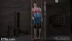 تشغيل الرجل المقدس هو القفص الداخلي في