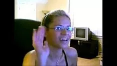 Riproduci Gonna bollente in webcam