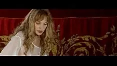 Redare Marie ewhirlosa arielle dombasle gradeiva