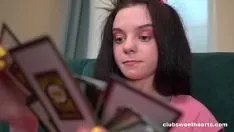 Play Real couple tarot reading for clubsweethearts