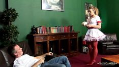 Abspielen Dreiersex gefällt dieser heißen frau mehr als alles andere