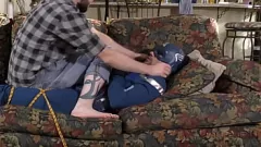 Riproduci La dominazione dei piedi di Brad Borrelli: la sottomissione di Capitan America, parte 3