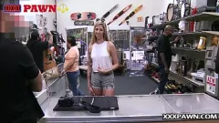 Play Hot Amateur Sells Her Ass for a Big Cumshot in HD!