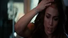 Reproduzir Jennifer trotz digest