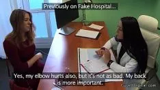 Oynat Bekle ve doktor sikikleri sevimli bebek